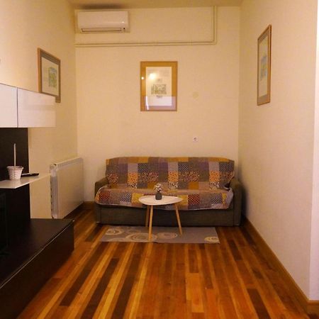 Lana House With Apartment Petrovija Exterior foto