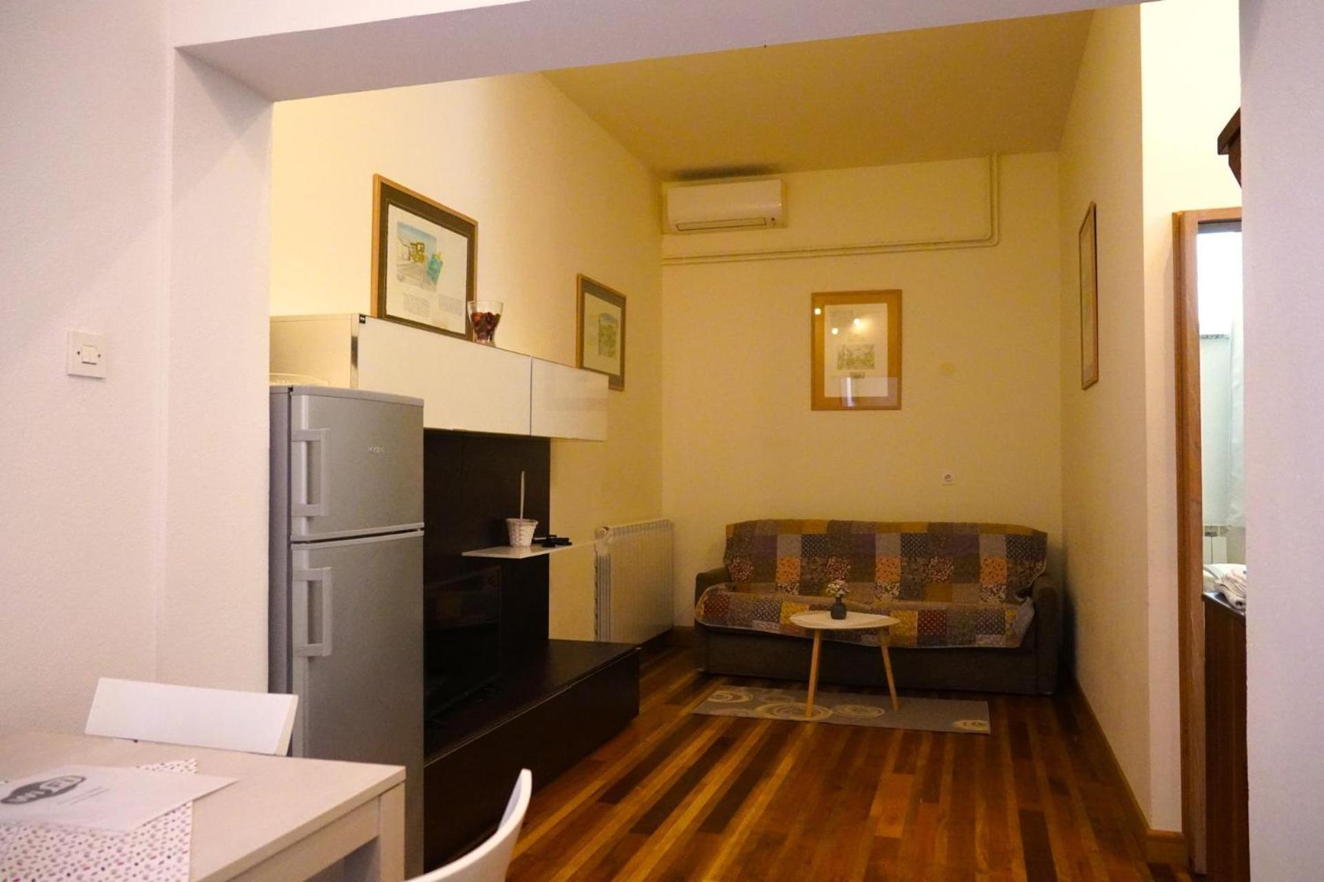 Lana House With Apartment Petrovija Exterior foto